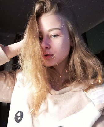 Привлекательная дама с изысканными формами приглашает к себе в гости для насыщенного и яркого отдыха. Гарантирую, ты останешься доволен и захочешь вернуться! 8047, 24 года